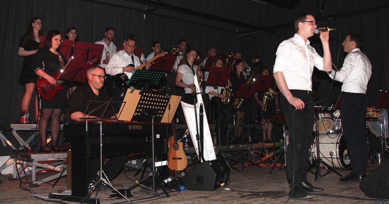 n_Bild-28 Bigband.jpg